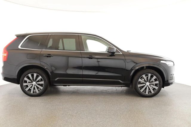 VOLVO XC90 B5 AWD 7 POSTI CORE LED NAVI ACC CAM AHK Immagine 2