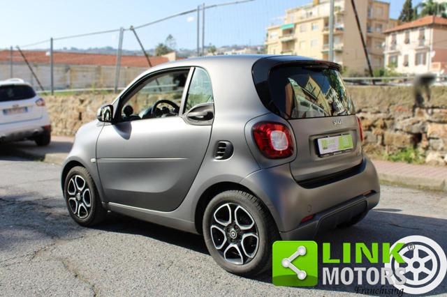 SMART ForTwo 90 0.9 Turbo twinamic Urbanrunner Passion BRABUS Immagine 1