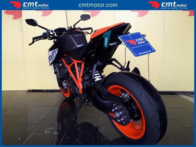 KTM 1290 Super Duke R Garantita e Finanziabile Immagine 3