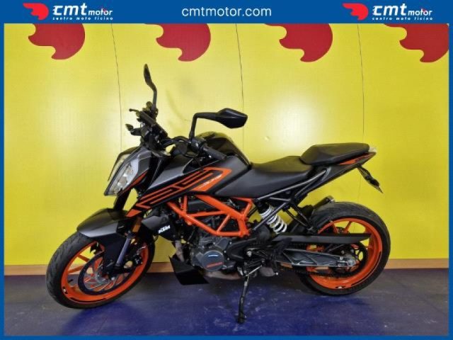 KTM 125 Duke Garantita e Finanziabile Immagine 2