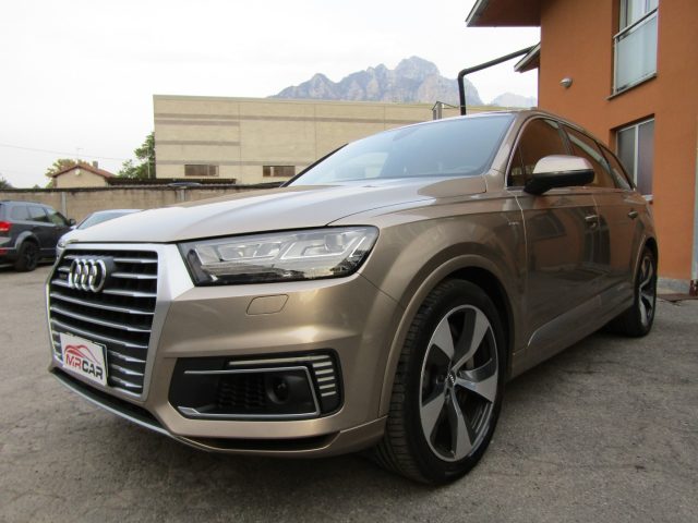 AUDI Q7 e-tron 3.0 TDI quattro tiptronic S-LINE *125.000 KM* Immagine 0