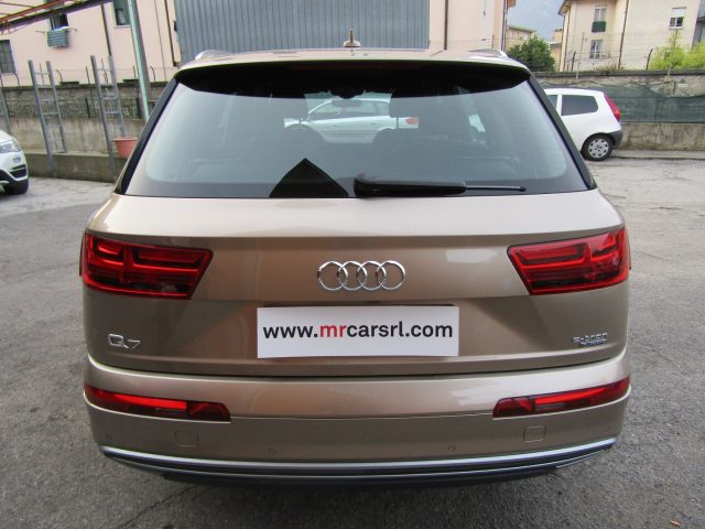 AUDI Q7 e-tron 3.0 TDI quattro tiptronic S-LINE *125.000 KM* Immagine 4