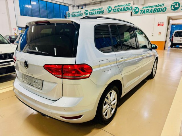 VOLKSWAGEN Touran 7 posti - DSG - KM 50.000 - *NO OBBLIGO FINANZIAME Immagine 4