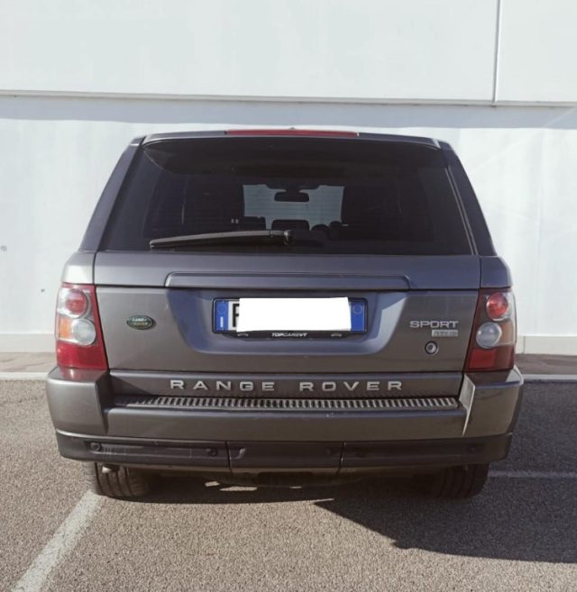 LAND ROVER Range Rover Sport 3.6 TDV8 HSE Immagine 3