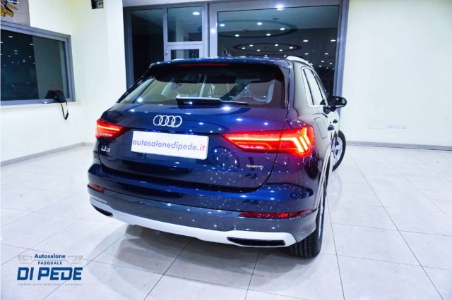 AUDI Q3 40 TDI quattro S tronic Business Advanced Immagine 3