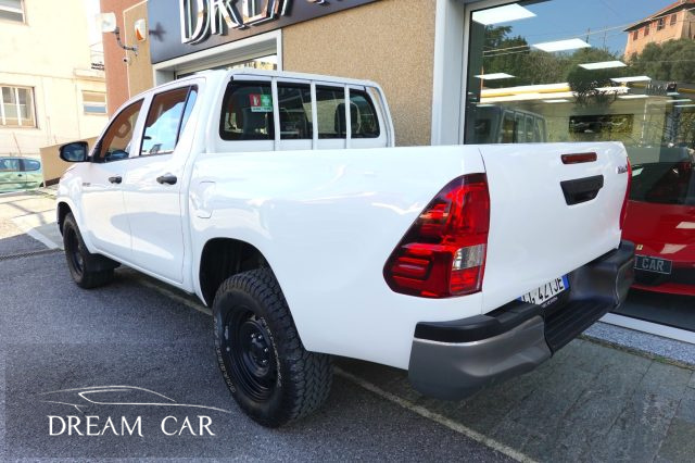 TOYOTA Hilux 2.4 D-4D 4WD 4 porte Double Cab Immagine 2