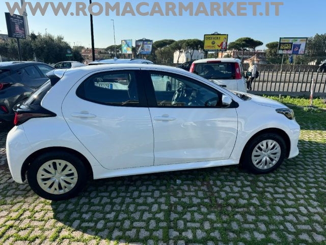 TOYOTA Yaris 1.5 Hybrid 5 porte Active KM CERTIFICATI UNIPRO Immagine 2