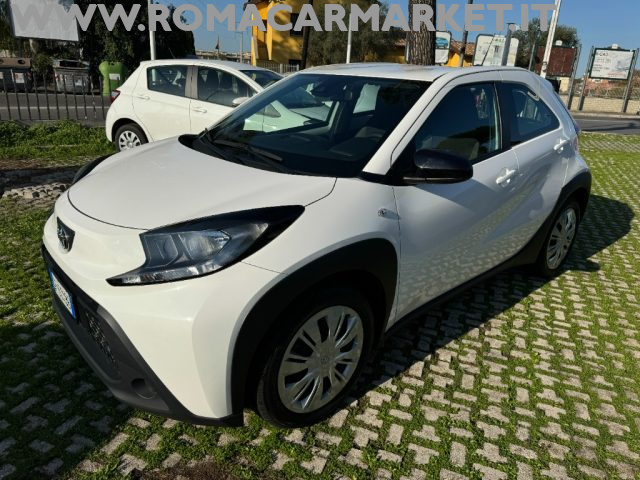 TOYOTA Aygo X 1.0 VVT-i 72 CV 5 porte Active AZIENDALE KM CERTIF Immagine 1