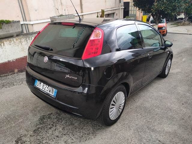 FIAT Grande Punto 1.4 T-Jet 16V Sport -GPL- Immagine 1