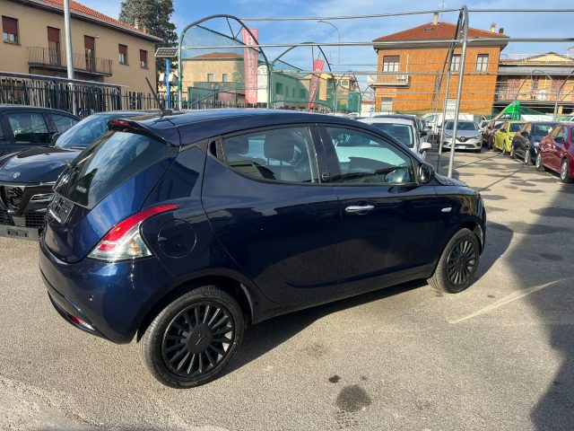 LANCIA Ypsilon 1.0 FireFly 5 porte S&S Hybrid Ecochic Gold Immagine 4