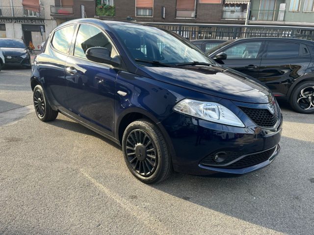 LANCIA Ypsilon 1.0 FireFly 5 porte S&S Hybrid Ecochic Gold Immagine 3