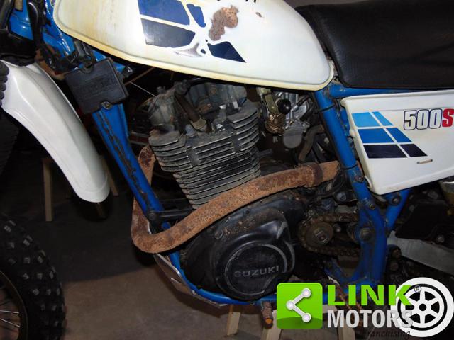 SUZUKI DR 500 S, conservata, matching number Immagine 1