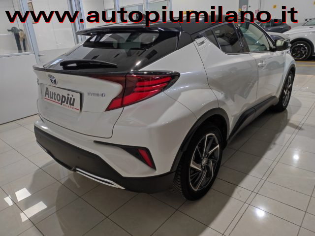 TOYOTA C-HR 2.0 Hybrid E-CVT Premiere Immagine 2