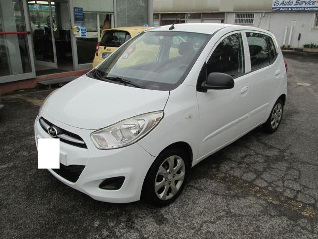 HYUNDAI i10 1.1 12V Fiorucci Immagine 3