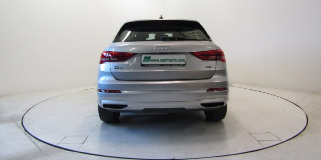 AUDI Q3 40 TDI 2.0 TDI quattro S tronic Advanced 200CV Immagine 3