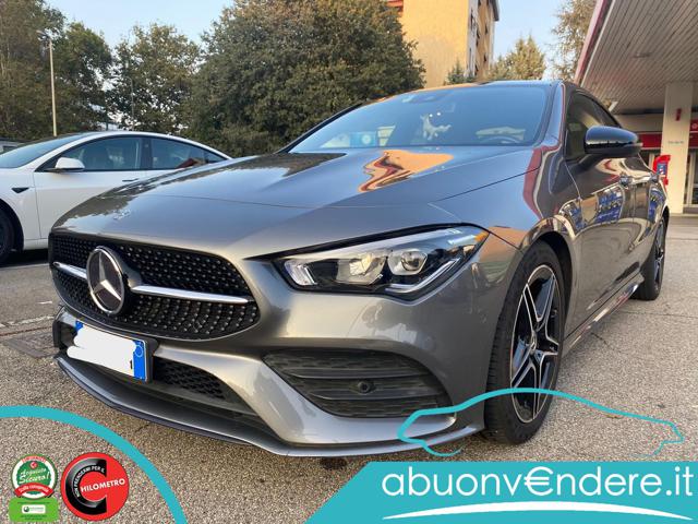 MERCEDES-BENZ CLA 180 d Automatic Premium Immagine 0