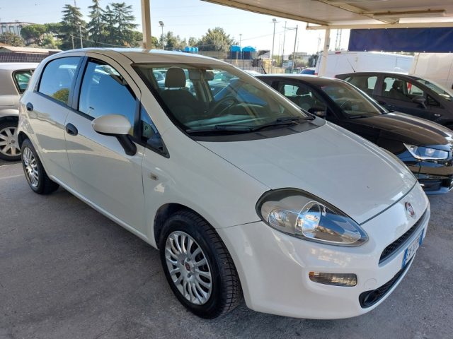 FIAT Punto 1.4 8V 5 porte Easypower Street uniprò Neopatent. Immagine 0