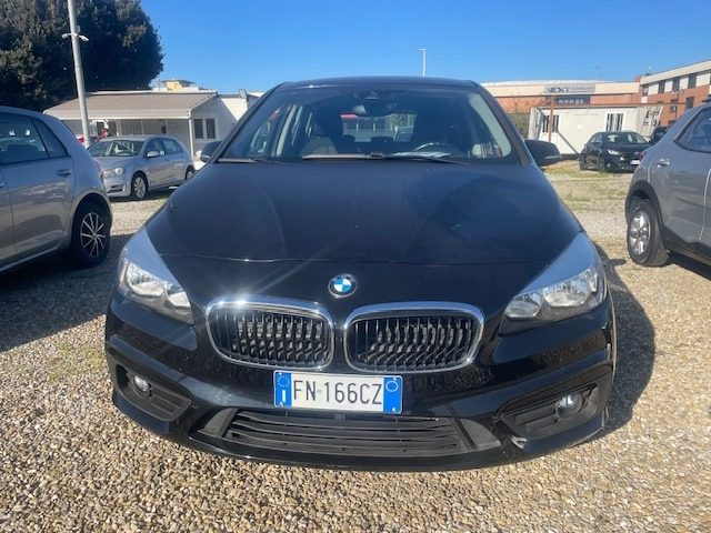 BMW 216 d Active Tourer Advantage Immagine 1