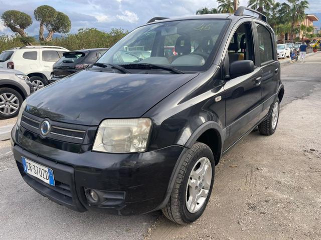 FIAT Panda 1.2 4x4 Climbing Immagine 0