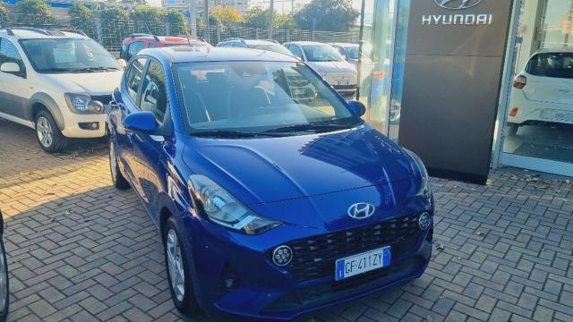 HYUNDAI i10 1.0 MPI Tech Immagine 4