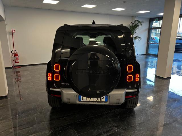 LAND ROVER Defender 110 3.0D I6 250 CV AWD Auto X-Dynamic HSE IVA ESP Immagine 4