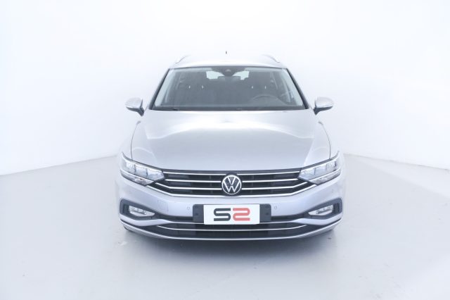 VOLKSWAGEN Passat Variant 2.0 TDI SCR 122 CV EVO DSG Business Immagine 2