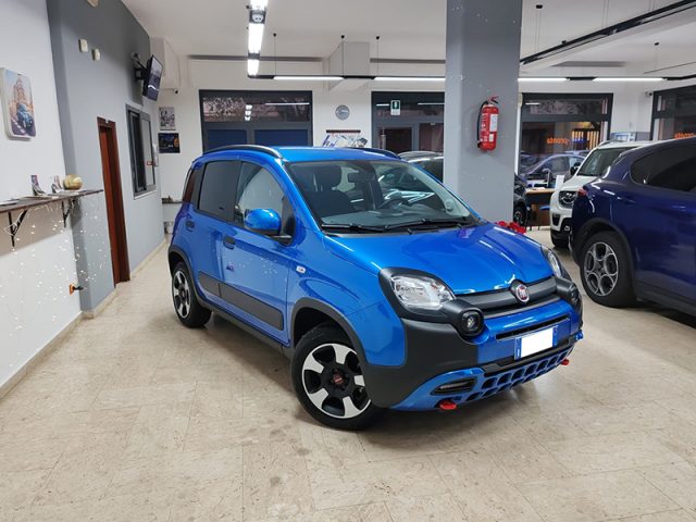 FIAT Panda Cross 1.0 FireFly S&S Hybrid Immagine 0