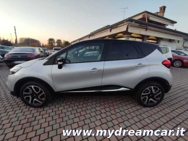 RENAULT Captur 1.5 Iconic PER NEOPATETATI Immagine 4