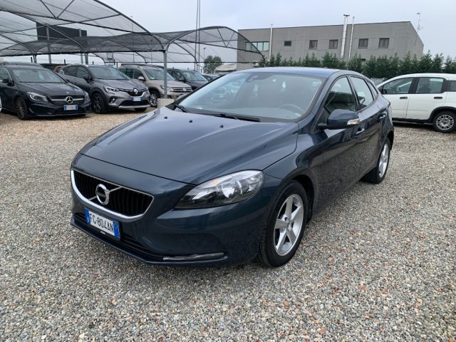 VOLVO V40 D2 Immagine 0