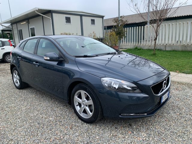 VOLVO V40 D2 Immagine 2