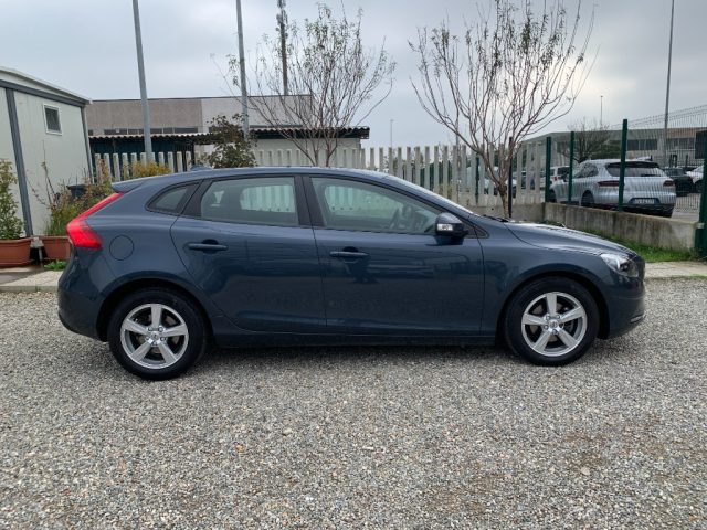 VOLVO V40 D2 Immagine 3