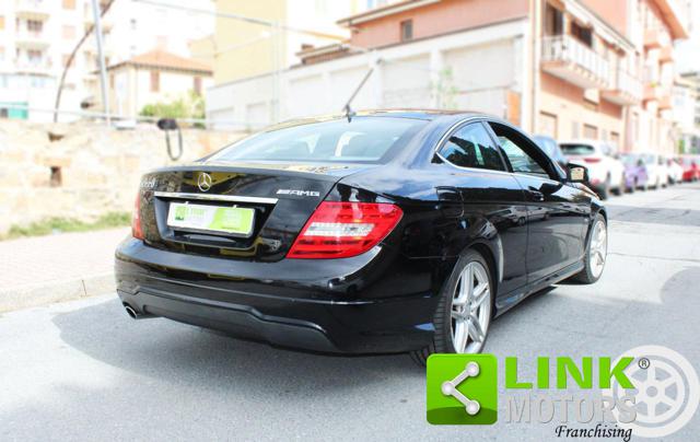 MERCEDES-BENZ C 220 CDI BlueEFFICIENCY Coupé Executive Immagine 3