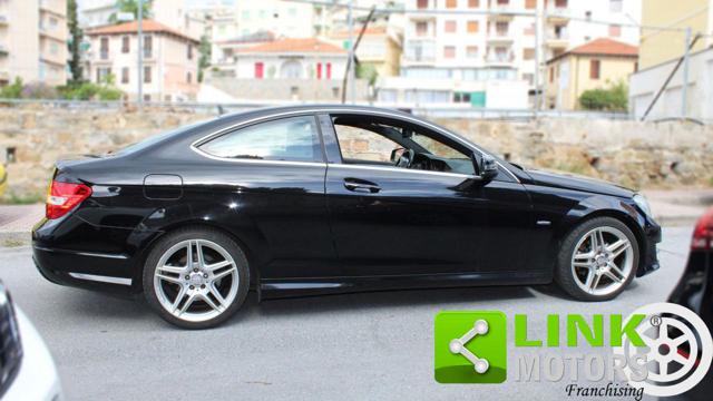 MERCEDES-BENZ C 220 CDI BlueEFFICIENCY Coupé Executive Immagine 2