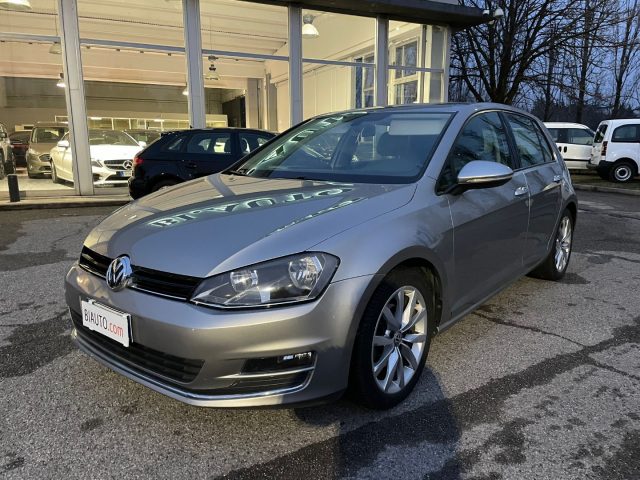 VOLKSWAGEN Golf 2.0 TDI Highline BlueMotion Technology Immagine 1