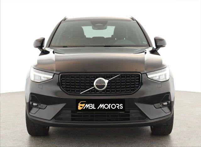 VOLVO XC40 B4 ULTIMATE DARK LED PANO NAVI ACC Immagine 2