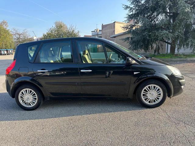 RENAULT Grand Scenic 1.6 senza nessun lavoro da fare Bellissima Immagine 2