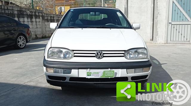 VOLKSWAGEN Golf Cabriolet 1.6 cat Classic Immagine 2