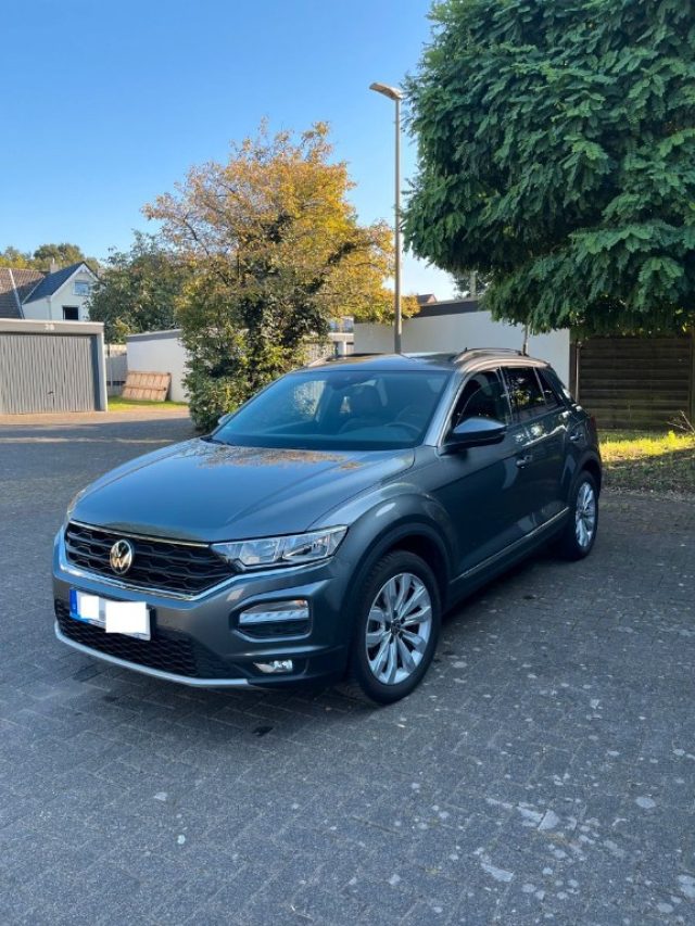 VOLKSWAGEN T-Roc 1.5 TSI ACT DSG Sport BlueMotion Technology Immagine 0