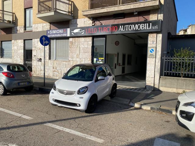 SMART ForTwo Coupe 70 1.0 Youngster Immagine 0