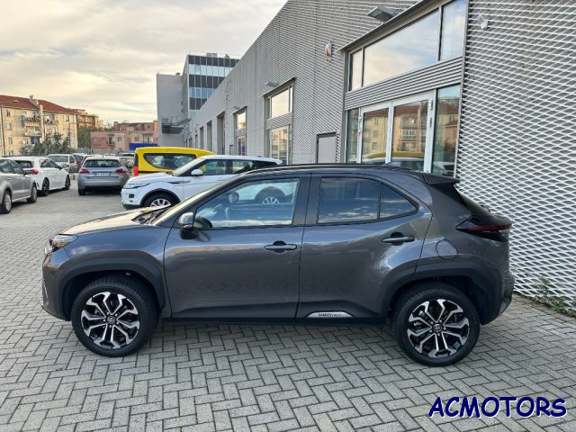 TOYOTA Yaris Cross 1.5 Hybrid 5p. E-CVT Lounge Immagine 2