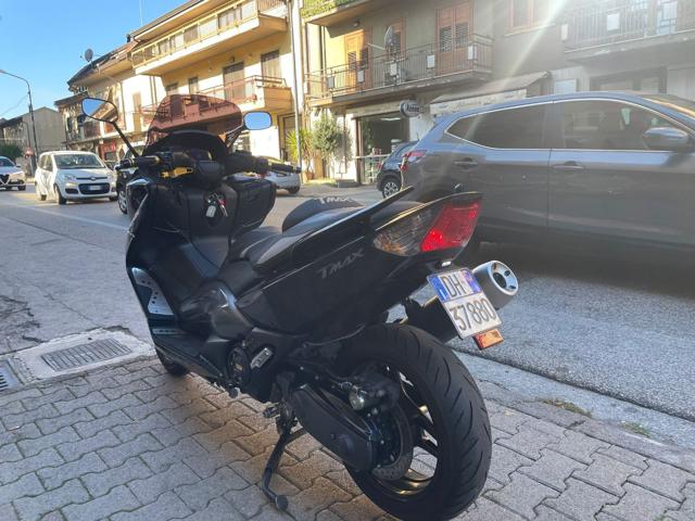 YAMAHA T-Max 500 . Immagine 1