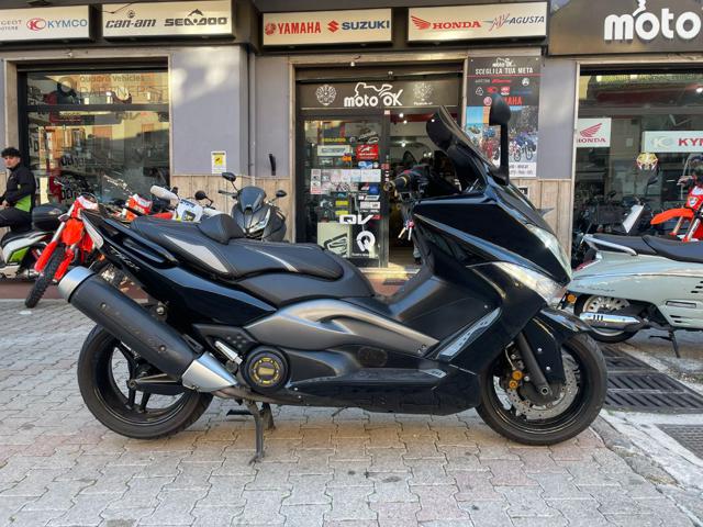 YAMAHA T-Max 500 . Immagine 0