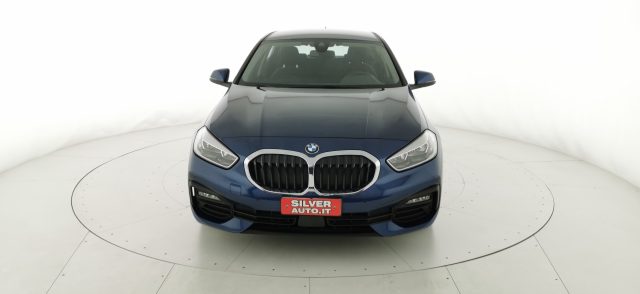 BMW 116 d 5p. Advantage Immagine 1