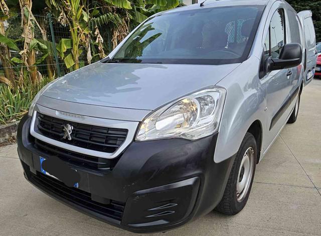 PEUGEOT Partner BlueHDi 100 L2 Furgone Comfort  + IVA Immagine 2