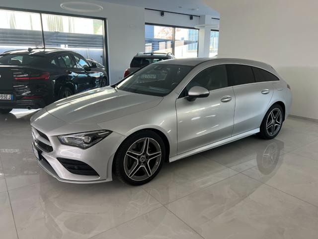 MERCEDES-BENZ CLA 220 d Automatic Shooting Brake Premium Immagine 0