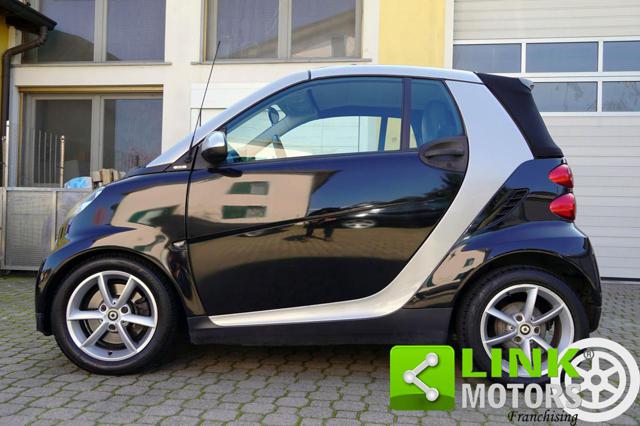 SMART ForTwo Cabrio MHD Passion 71CV 2012 - NEOPATENTATI Immagine 3