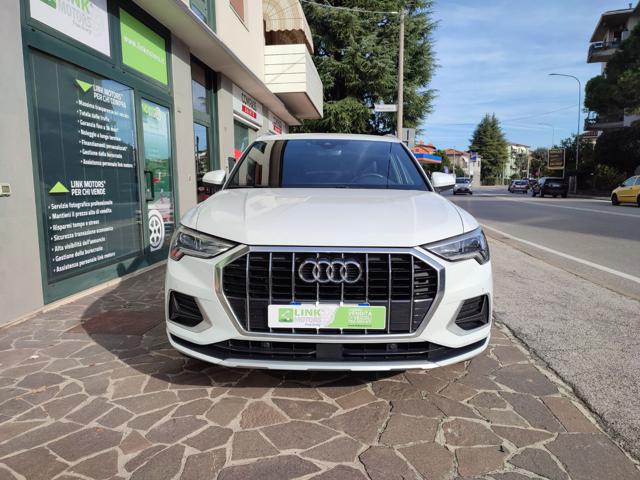 AUDI Q3 business advanced Immagine 1