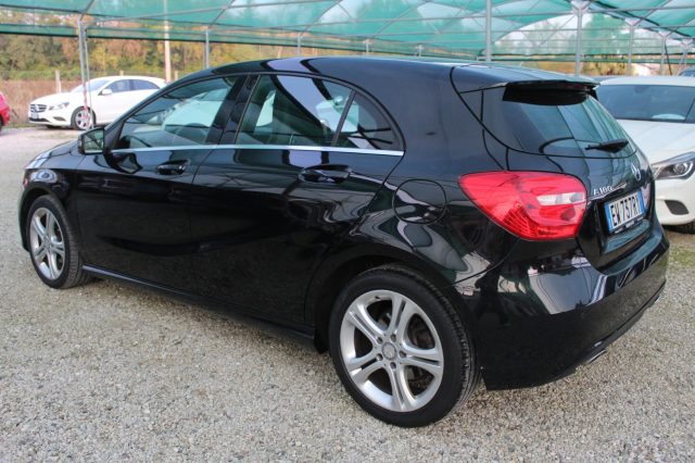 MERCEDES-BENZ A 180 CDI Sport Immagine 2