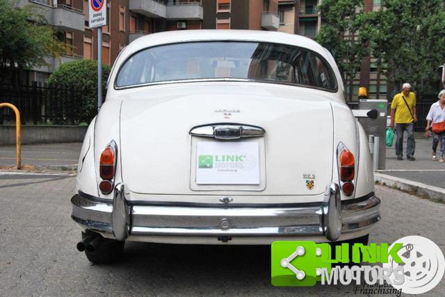 JAGUAR MK II 3.8 1961 - RESTAURO CONSERVATIVO - ISCRITTA ASI Immagine 4