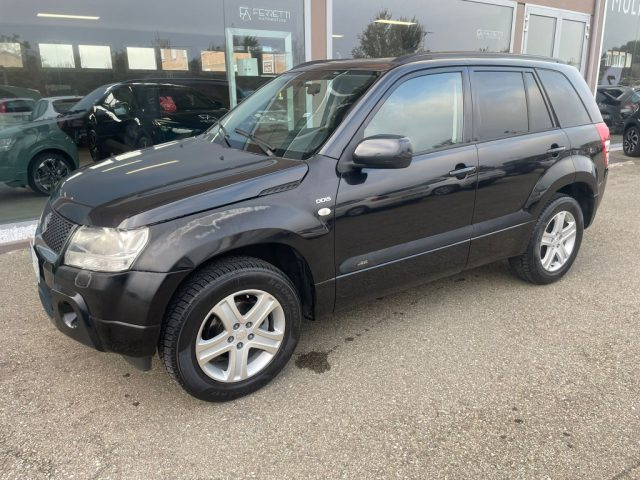 SUZUKI Grand Vitara 2.0 turbodiesel 16V cat S.W. Autocarro Immagine 2